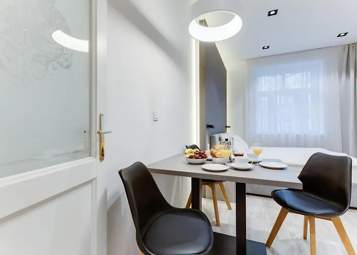 Lampi Hotell 2*