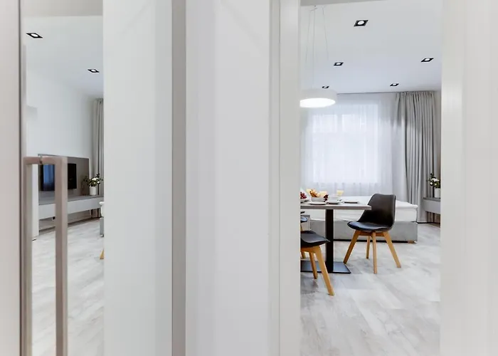 Lampi Hotel 2*